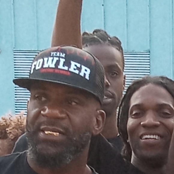 Meet your Posher, Lamar - Picture 1 of 1